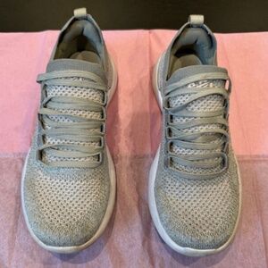 APL TechLoom Breeze Sneakers